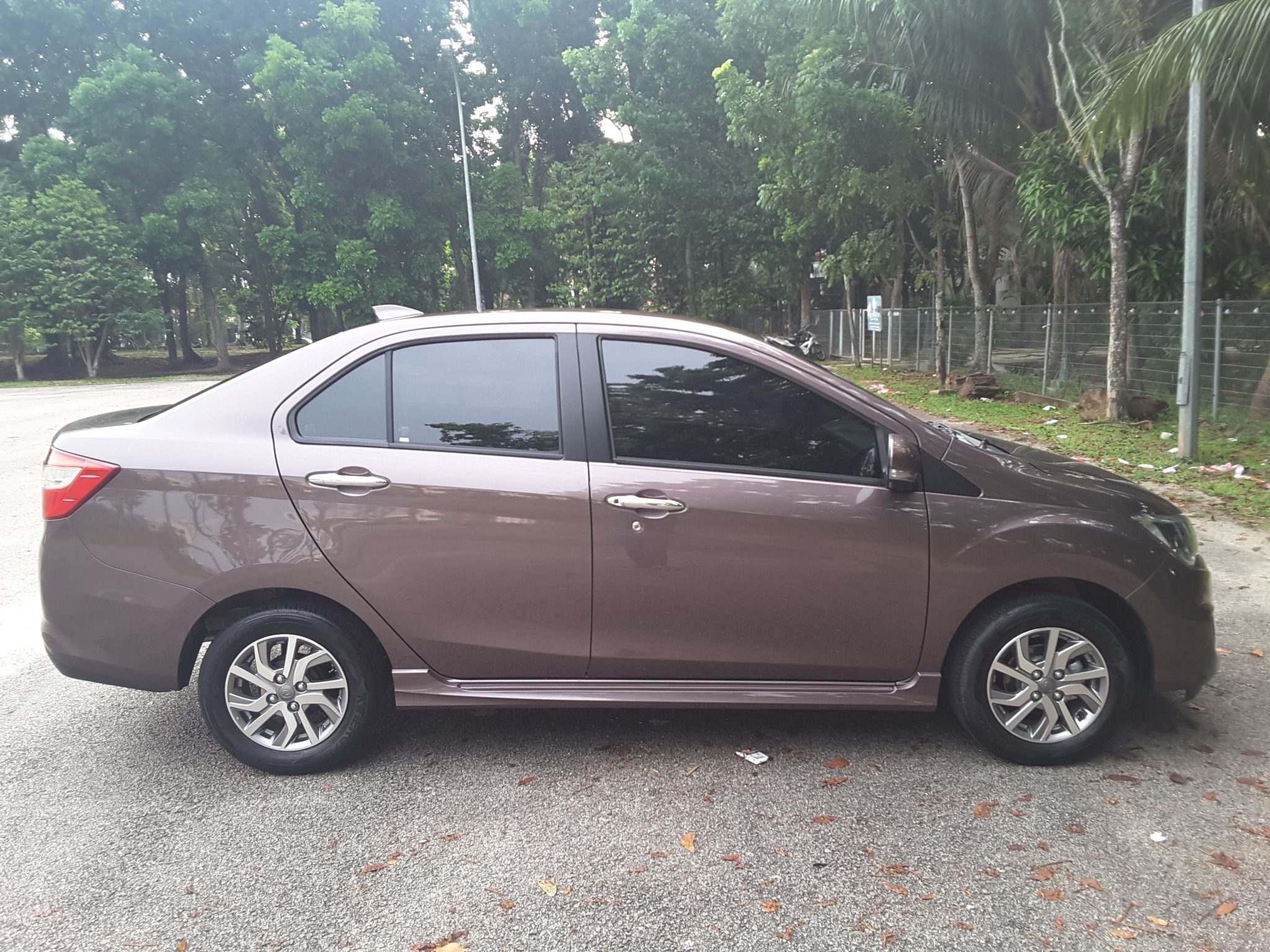 Perodua Bezza AV 1.3 (A) – FAJAR CAR RENTAL